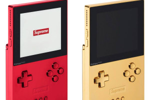 Supreme представила Analogue Pocket у 24-каратному золоті
