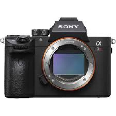 Sony Alpha A7R III A body