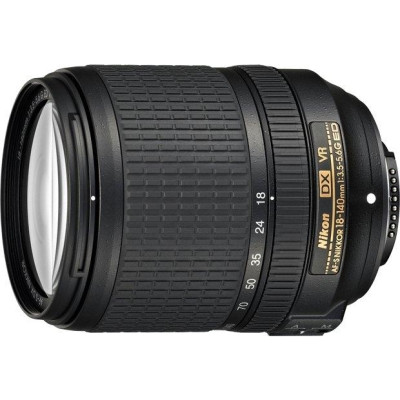 Nikon AF-S DX NIKKOR 18-140mm f/3.5-5.6G ED VR